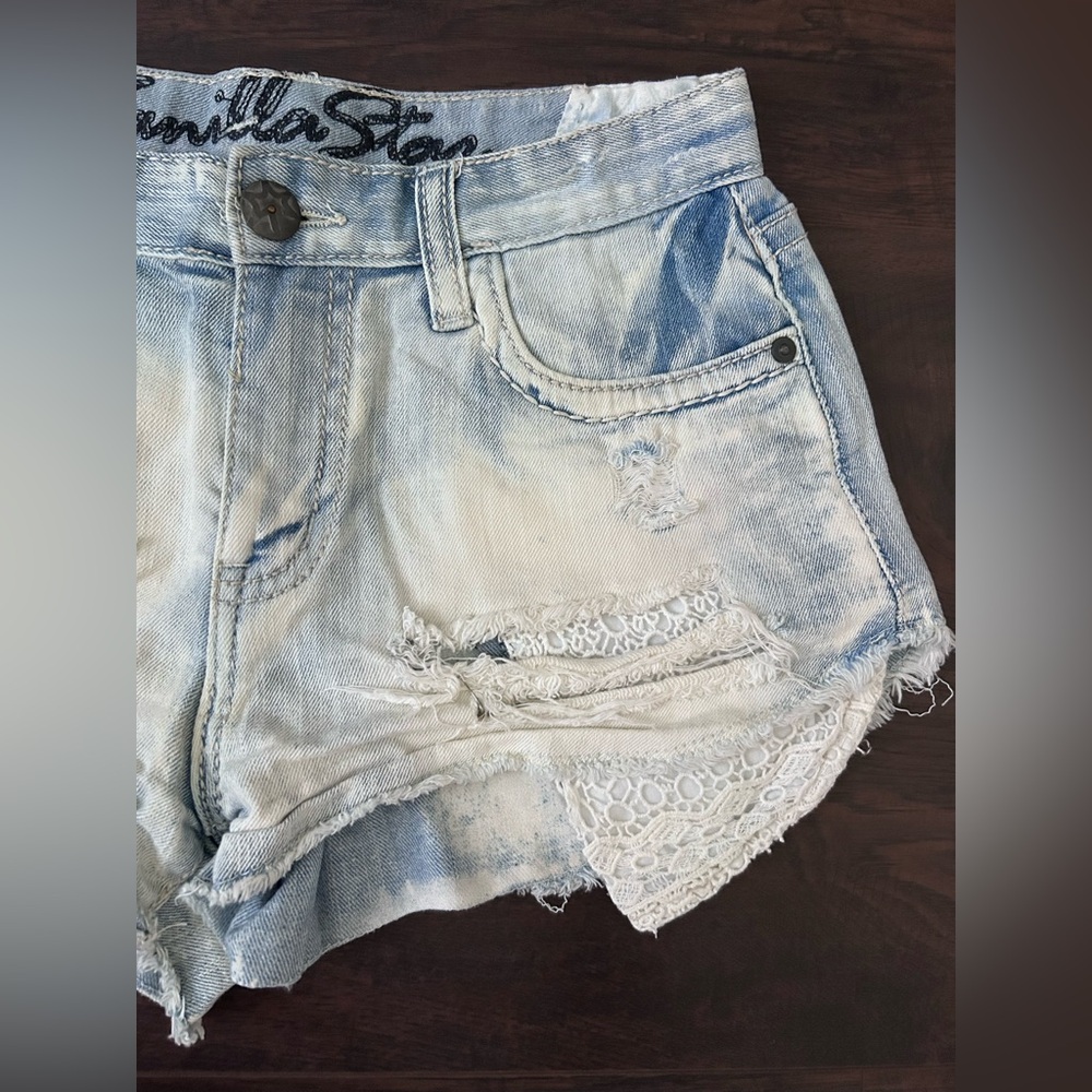 Vanilla Star Light Blue Distressed Denim Lace-Trim Shorts - Picture 6 of 7
